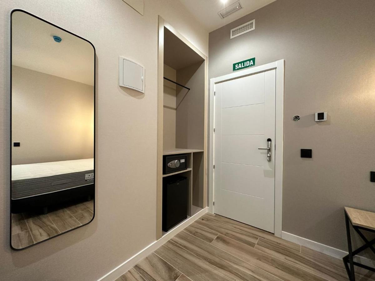 Cc Opera Suites Madrid Exterior foto