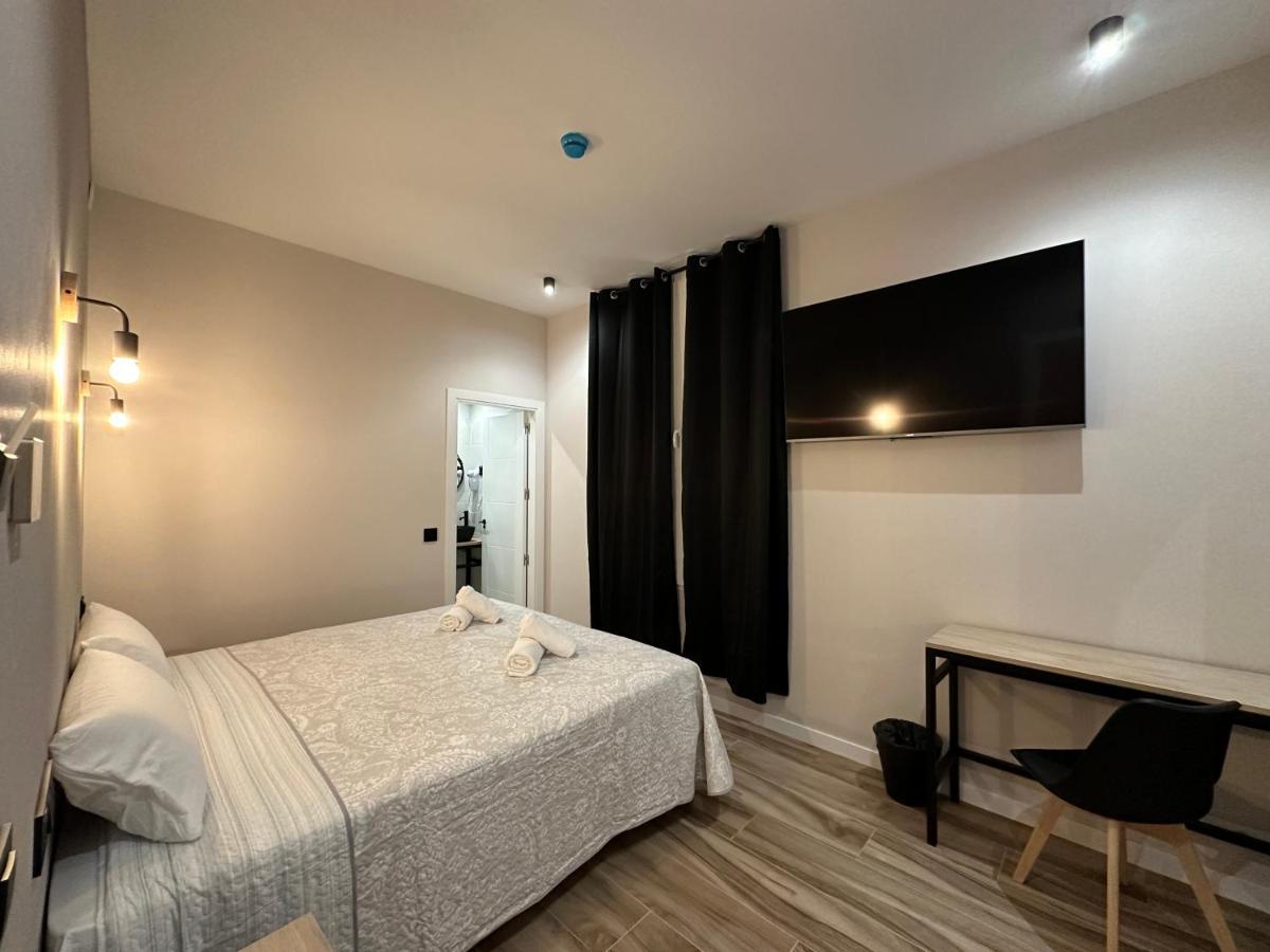 Cc Opera Suites Madrid Exterior foto
