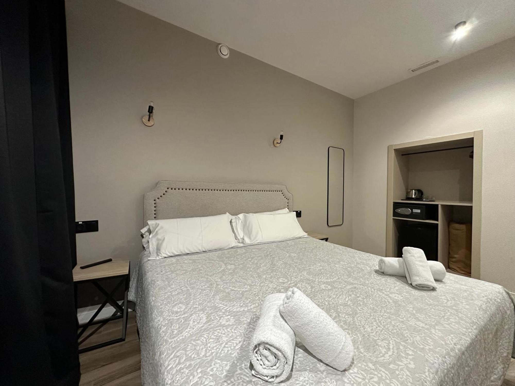 Cc Opera Suites Madrid Exterior foto